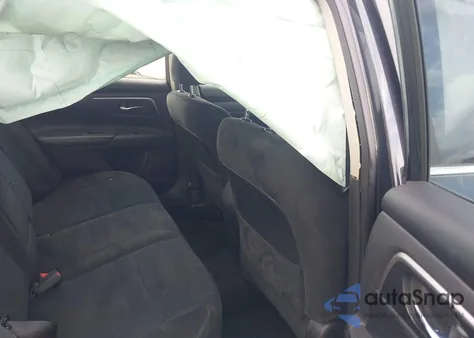 2015 Nissan Altima 2.5/2.5 S/2.5 Sl/2.5 Sv z USA, uszkodzony, nr VIN 1N4AL3AP3FN866642